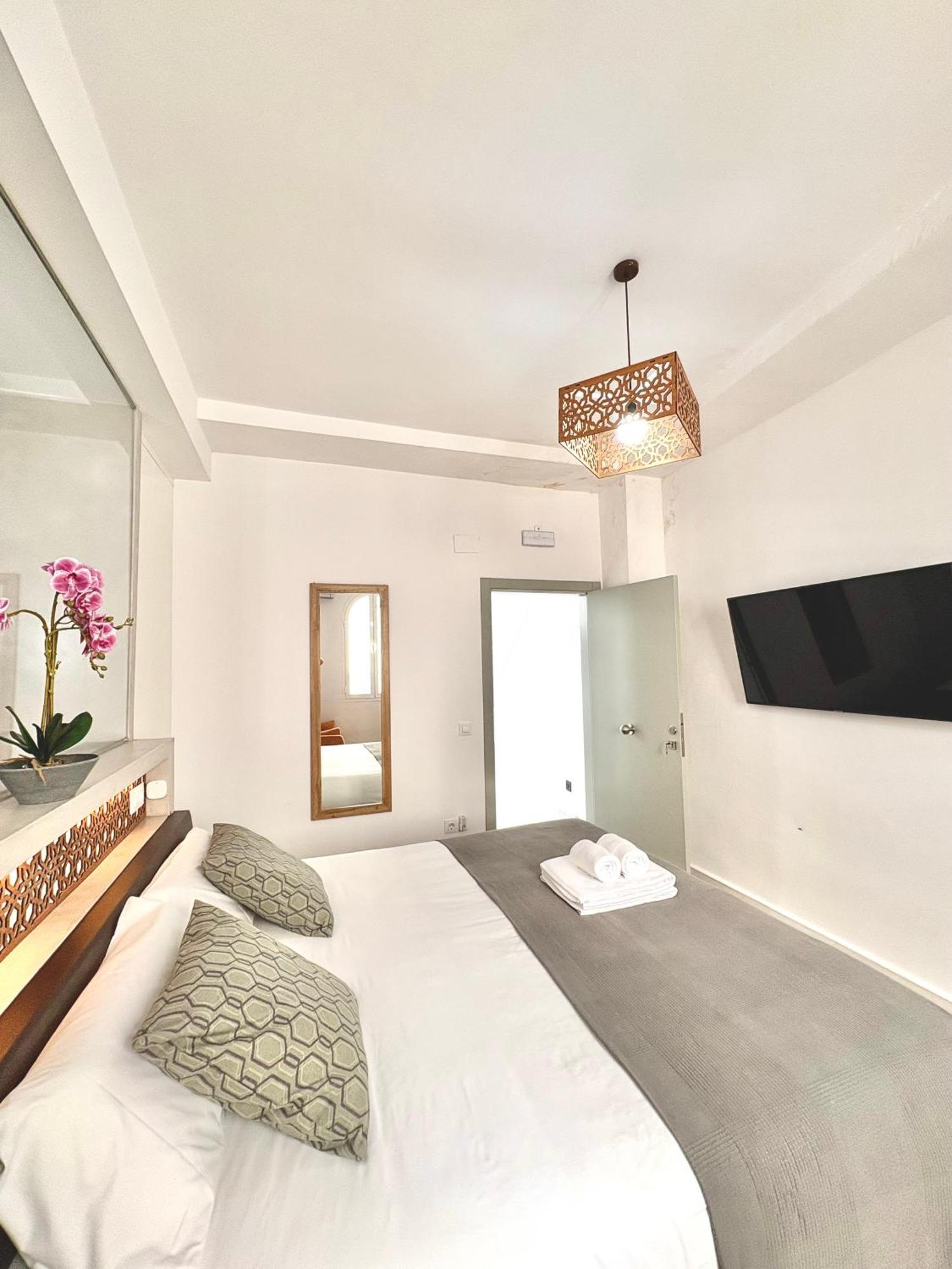 Unique House - Private Spa&pool -stayinseville Vakantiehuis Sevilla