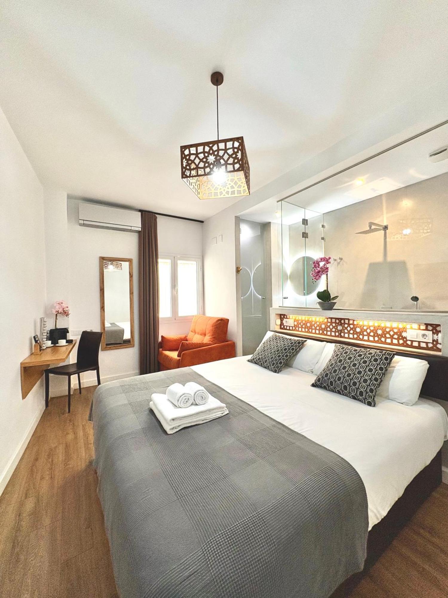 Unique House - Private Spa&pool -stayinseville Vakantiehuis Sevilla