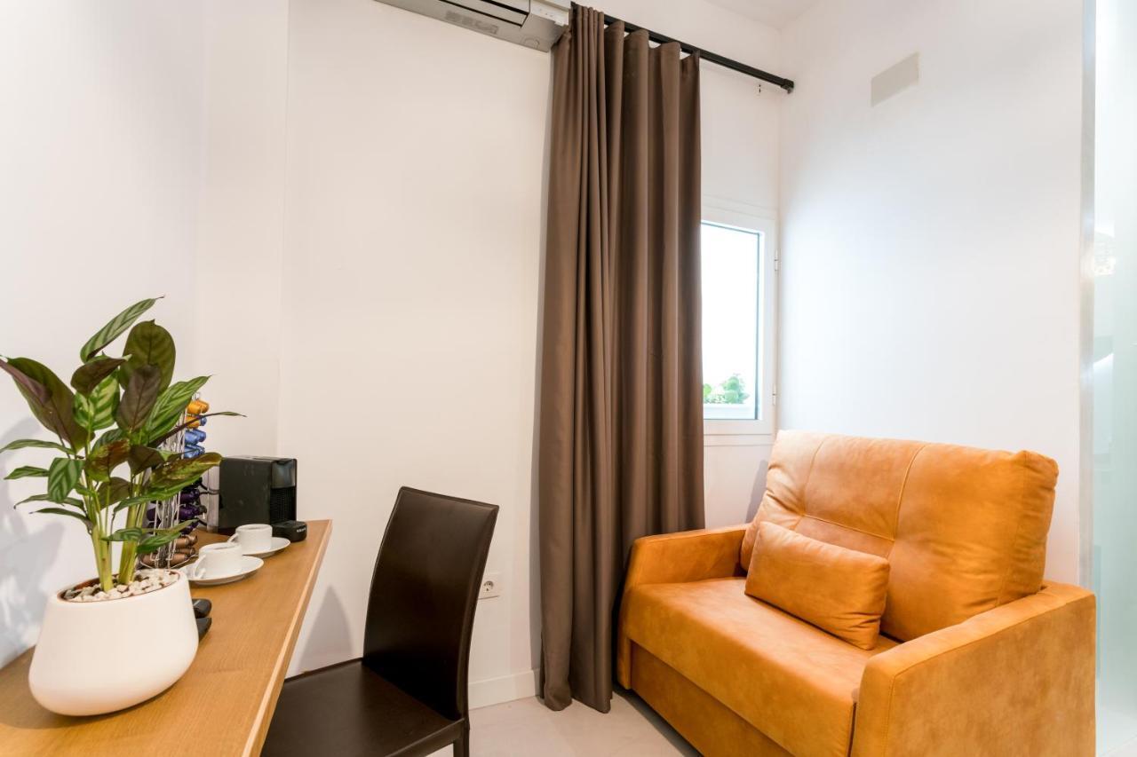 Unique House - Private Spa&pool -stayinseville Vakantiehuis